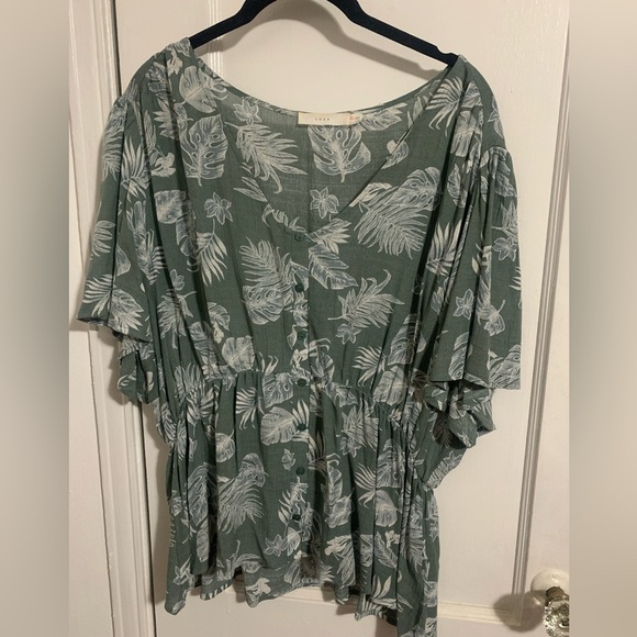 Lush Flutter Sleeve Top Olive Green XXL - Picture 2 of 15